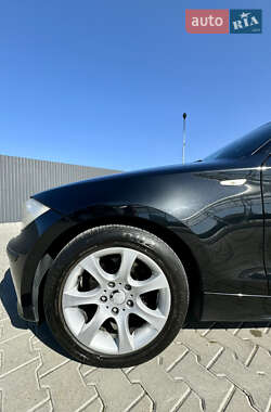 Хэтчбек BMW 1 Series 2006 в 