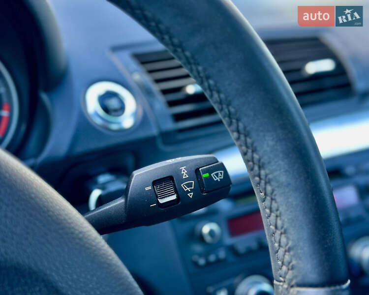 Купе BMW 1 Series 2007 в Києві
