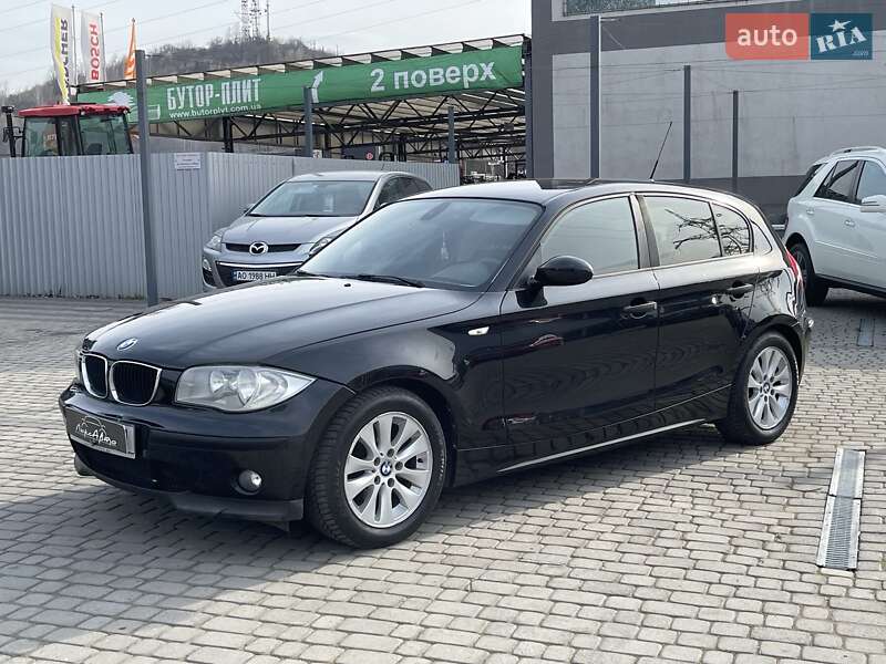 Хэтчбек BMW 1 Series 2006 в 