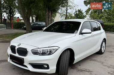 Хэтчбек BMW 1 Series 2018 в 
