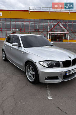 Хэтчбек BMW 1 Series 2006 в 
