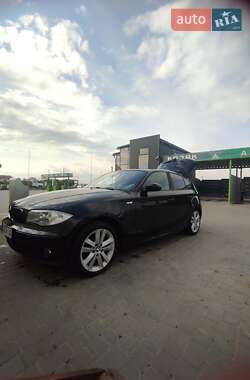 Хэтчбек BMW 1 Series 2007 в Каменец-Подольском