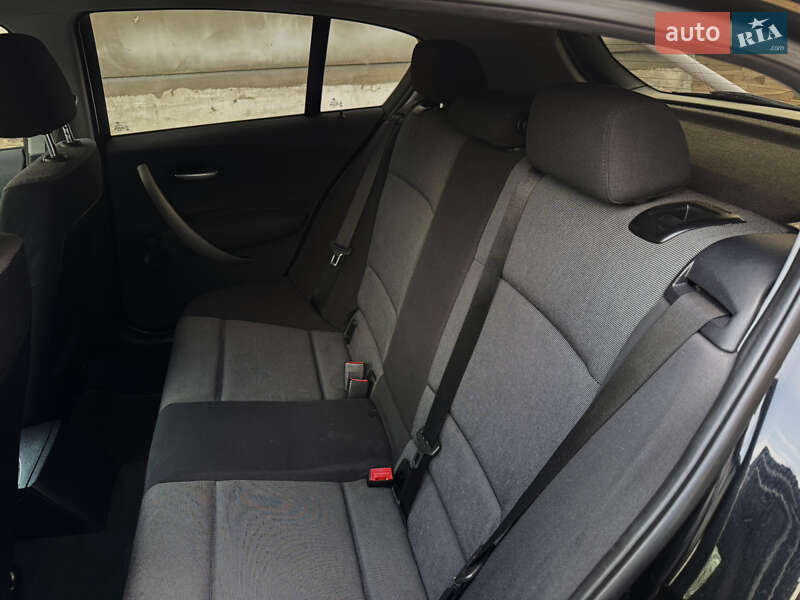 Хетчбек BMW 1 Series 2006 в Косові