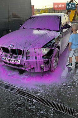 Хэтчбек BMW 1 Series 2006 в Киеве
