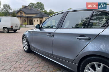 Хетчбек BMW 1 Series 2005 в 