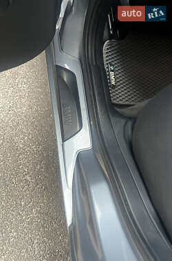 Хэтчбек BMW 1 Series 2005 в 