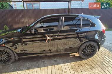Хэтчбек BMW 1 Series 2011 в 