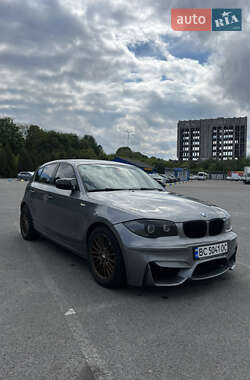 Хэтчбек BMW 1 Series 2009 в 