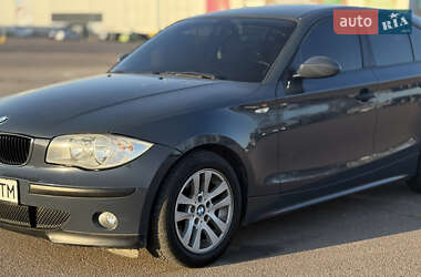 Хэтчбек BMW 1 Series 2005 в 
