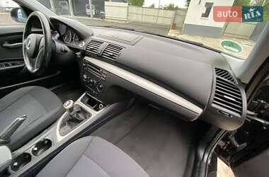 Хетчбек BMW 1 Series 2008 в 
