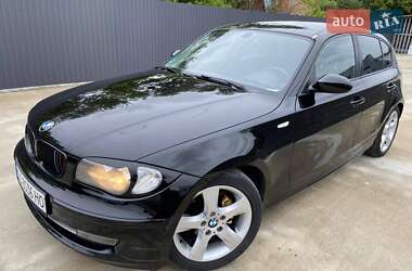 Хетчбек BMW 1 Series 2008 в 