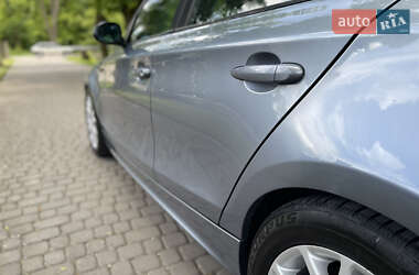 Хетчбек BMW 1 Series 2005 в 