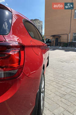 Хэтчбек BMW 1 Series 2013 в 