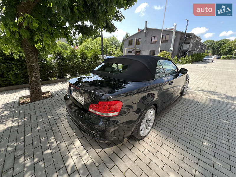 Кабриолет BMW 1 Series 2011 в Ужгороде