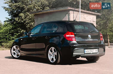 Хетчбек BMW 1 Series 2008 в 