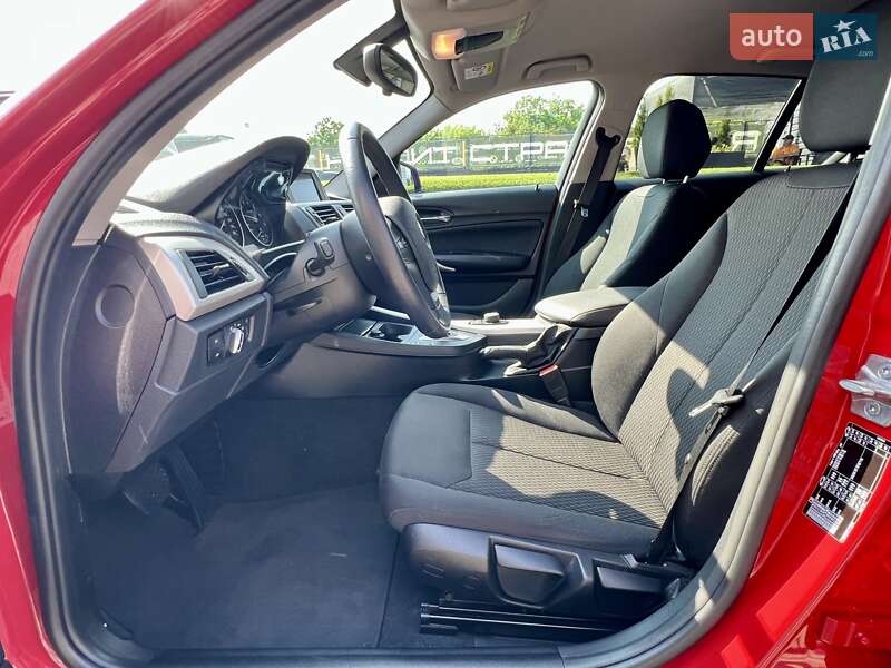 Хэтчбек BMW 1 Series 2017 в Киеве