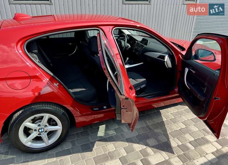 Хэтчбек BMW 1 Series 2017 в Киеве