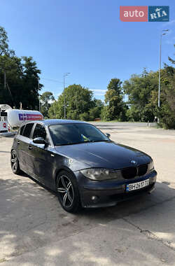 Хэтчбек BMW 1 Series 2004 в 