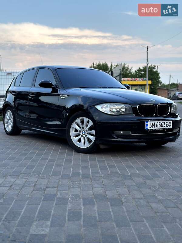 Хэтчбек BMW 1 Series 2008 в Лубнах