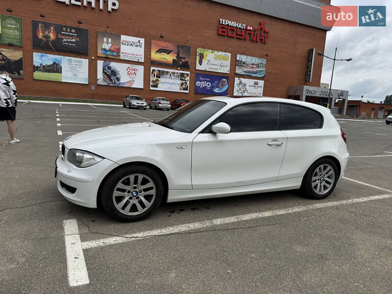 Купе BMW 1 Series 2008 в Броварах