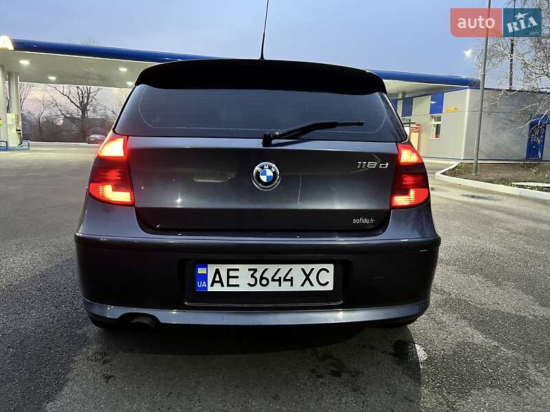 Хетчбек BMW 1 Series 2008 в Павлограді
