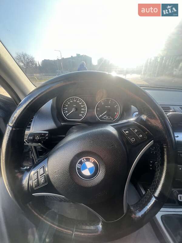Хетчбек BMW 1 Series 2008 в Павлограді