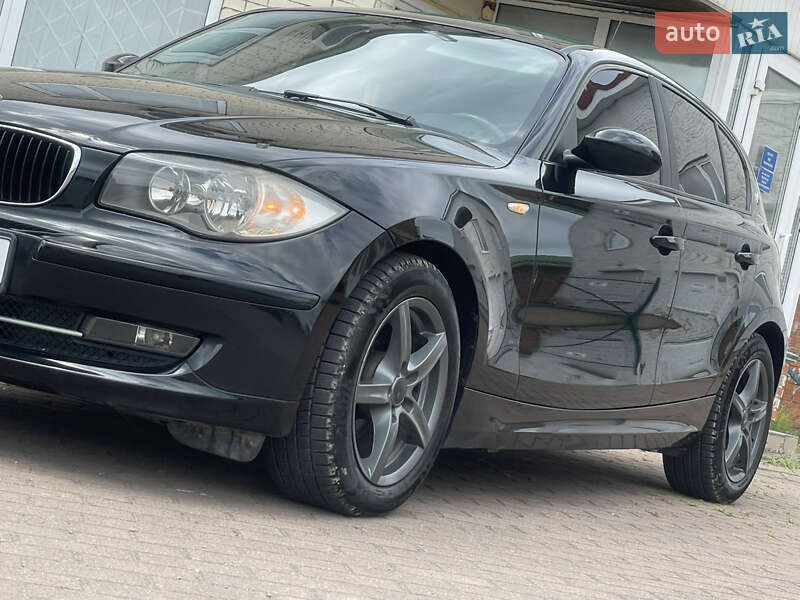 Хетчбек BMW 1 Series 2008 в Львові