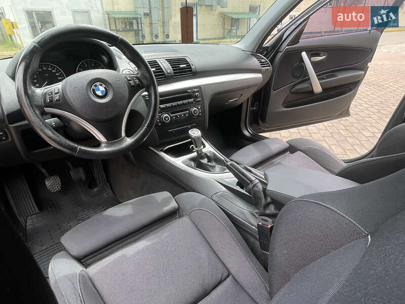 Хетчбек BMW 1 Series 2008 в Львові