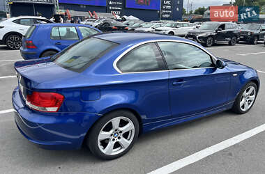 Купе BMW 1 Series 2009 в Києві