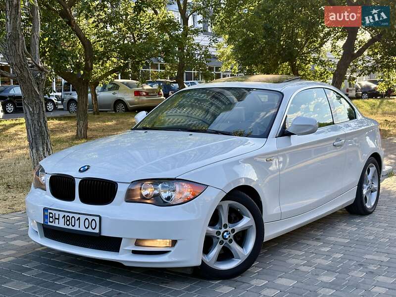 Купе BMW 1 Series 2011 в Одесі