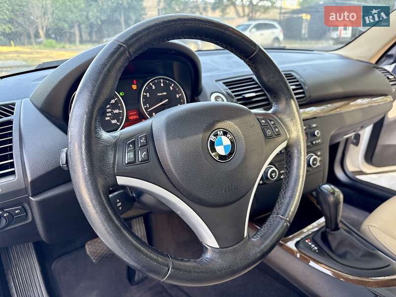 Купе BMW 1 Series 2011 в Одесі