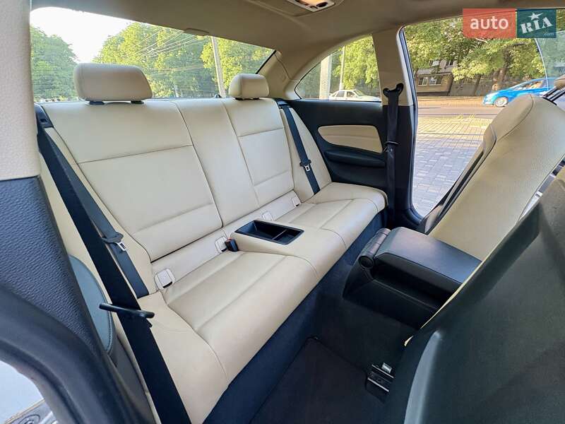 Купе BMW 1 Series 2011 в Одесі