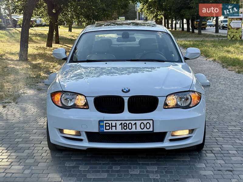Купе BMW 1 Series 2011 в Одесі