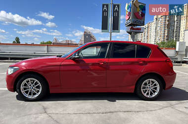 Хетчбек BMW 1 Series 2012 в 