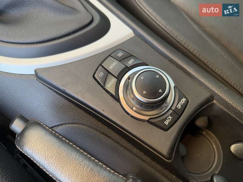 Хэтчбек BMW 1 Series 2011 в Ивано-Франковске