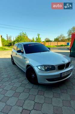 Хетчбек BMW 1 Series 2007 в Миколаєві