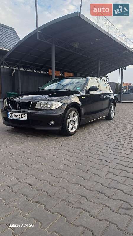Хетчбек BMW 1 Series 2005 в Чернівцях