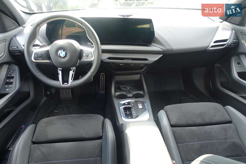 Хэтчбек BMW 1 Series 2024 в Днепре