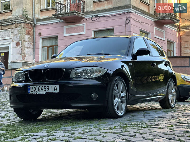 Хэтчбек BMW 1 Series 2007 в Каменец-Подольском