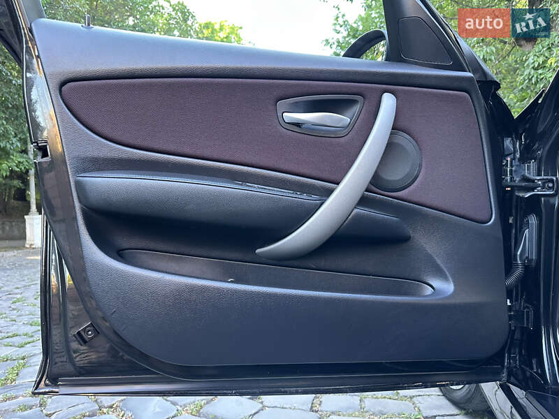 Хэтчбек BMW 1 Series 2007 в Каменец-Подольском