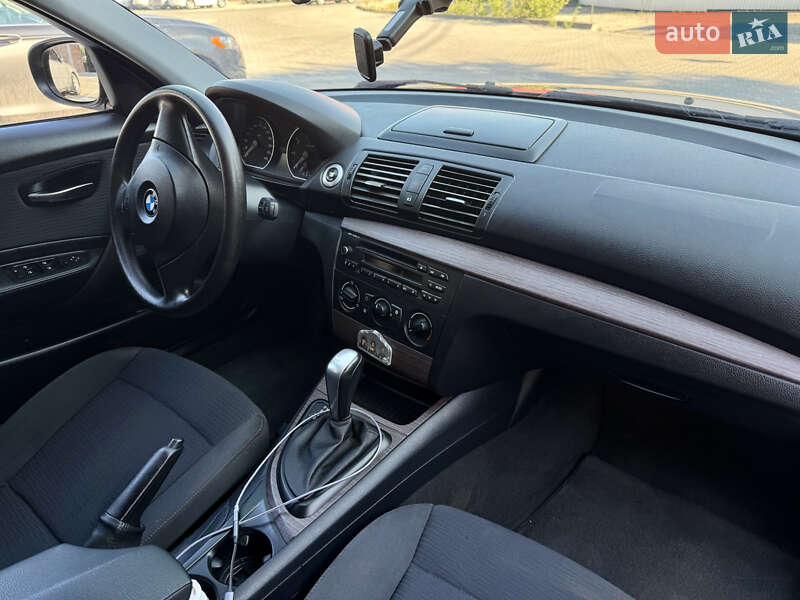 Хэтчбек BMW 1 Series 2010 в Тернополе фото 7 Хэтчбек BMW 1 Series 2010 в Тернополе
