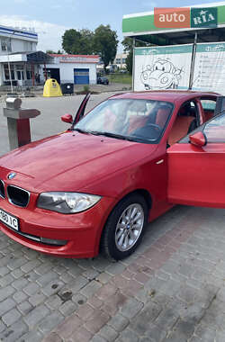 Хэтчбек BMW 1 Series 2008 в 