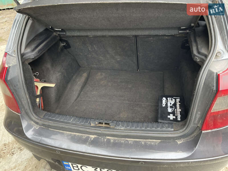 Хетчбек BMW 1 Series 2006 в Львові