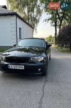 Хэтчбек BMW 1 Series 2005 в Крутьках