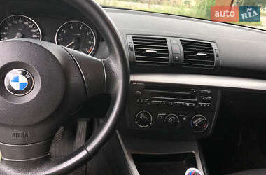Хэтчбек BMW 1 Series 2006 в 
