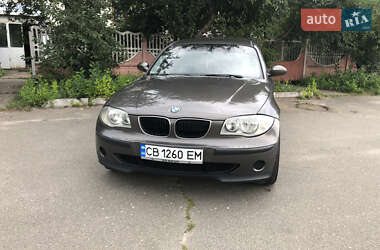 Хэтчбек BMW 1 Series 2006 в 