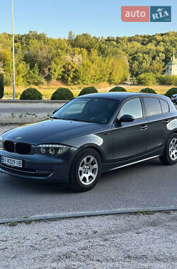 Хетчбек BMW 1 Series 2005 в Дніпрі