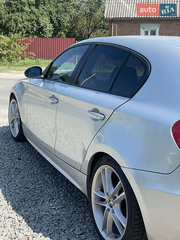 Хэтчбек BMW 1 Series 2006 в Борисполе