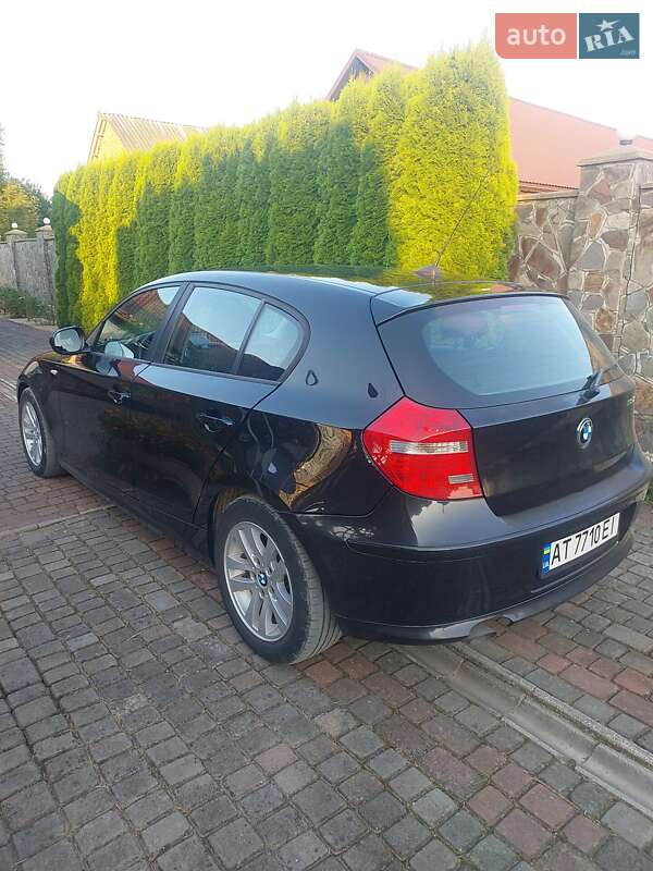 Хэтчбек BMW 1 Series 2011 в Калуше фото 3 Хэтчбек BMW 1 Series 2011 в Калуше