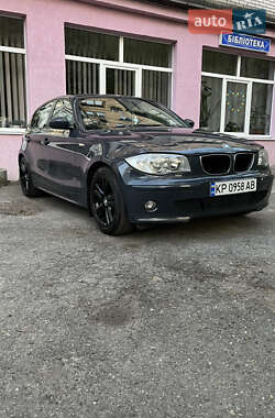 Хэтчбек BMW 1 Series 2006 в Бобрике